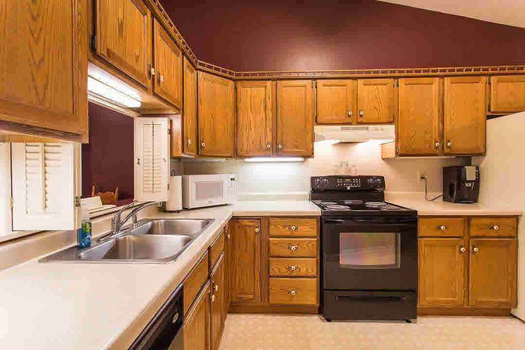 2021 Rendall Drive Jackson, MI 49201 - Photo 3 of 31