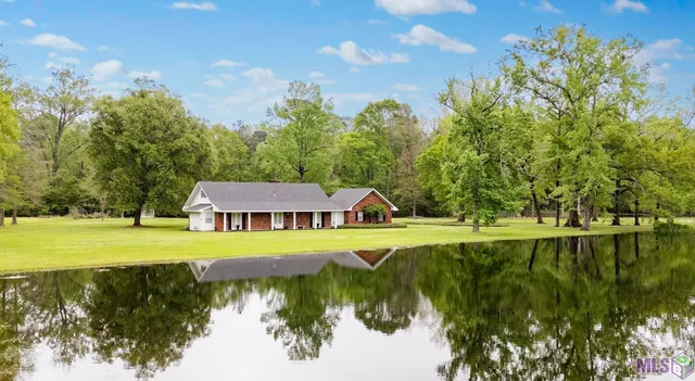 $325,000 | 11358 Lazy Lake Drive, Central, LA 70818