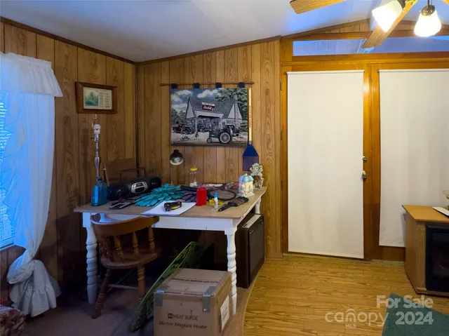 $85,000 | 3059 Highway 261, Bakersville, NC 28705