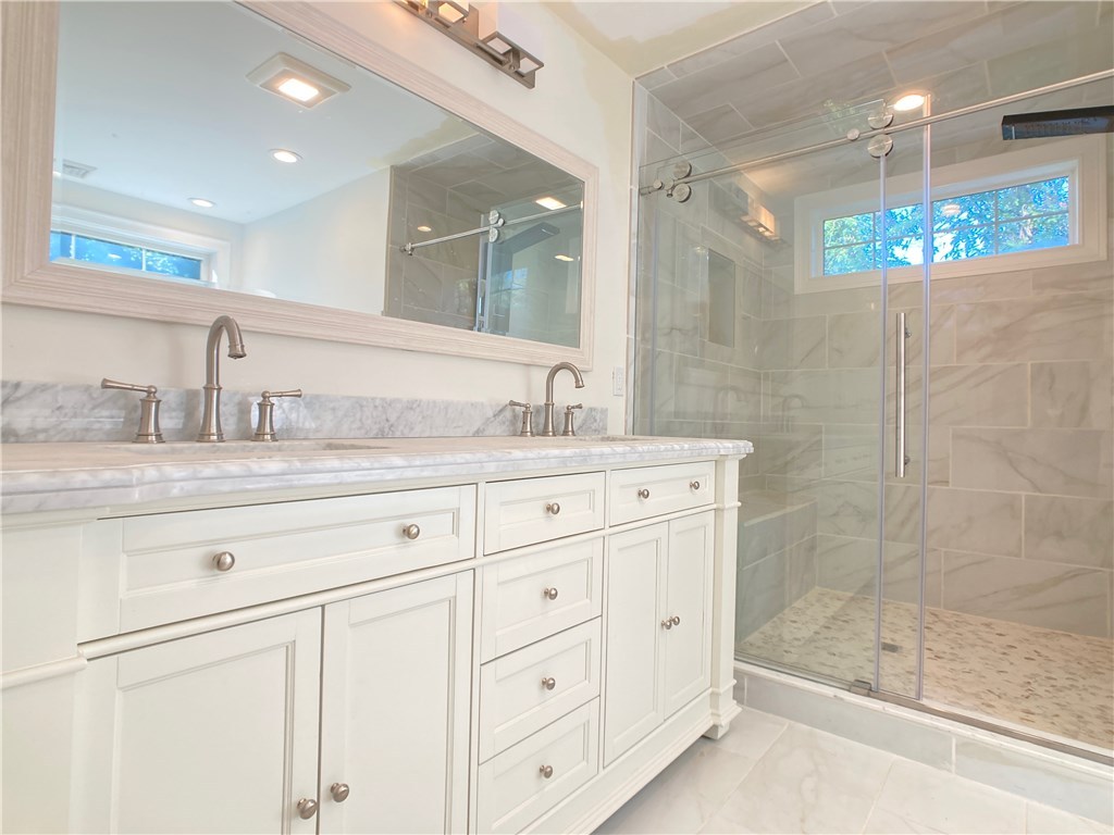 640 County Road Barrington, RI 02806 - Photo 24 of 31 Gallery Image 24