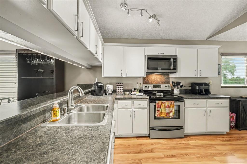 6340 Spoonbill Drive New Port Richey, FL 34652 - Photo 24 of 36