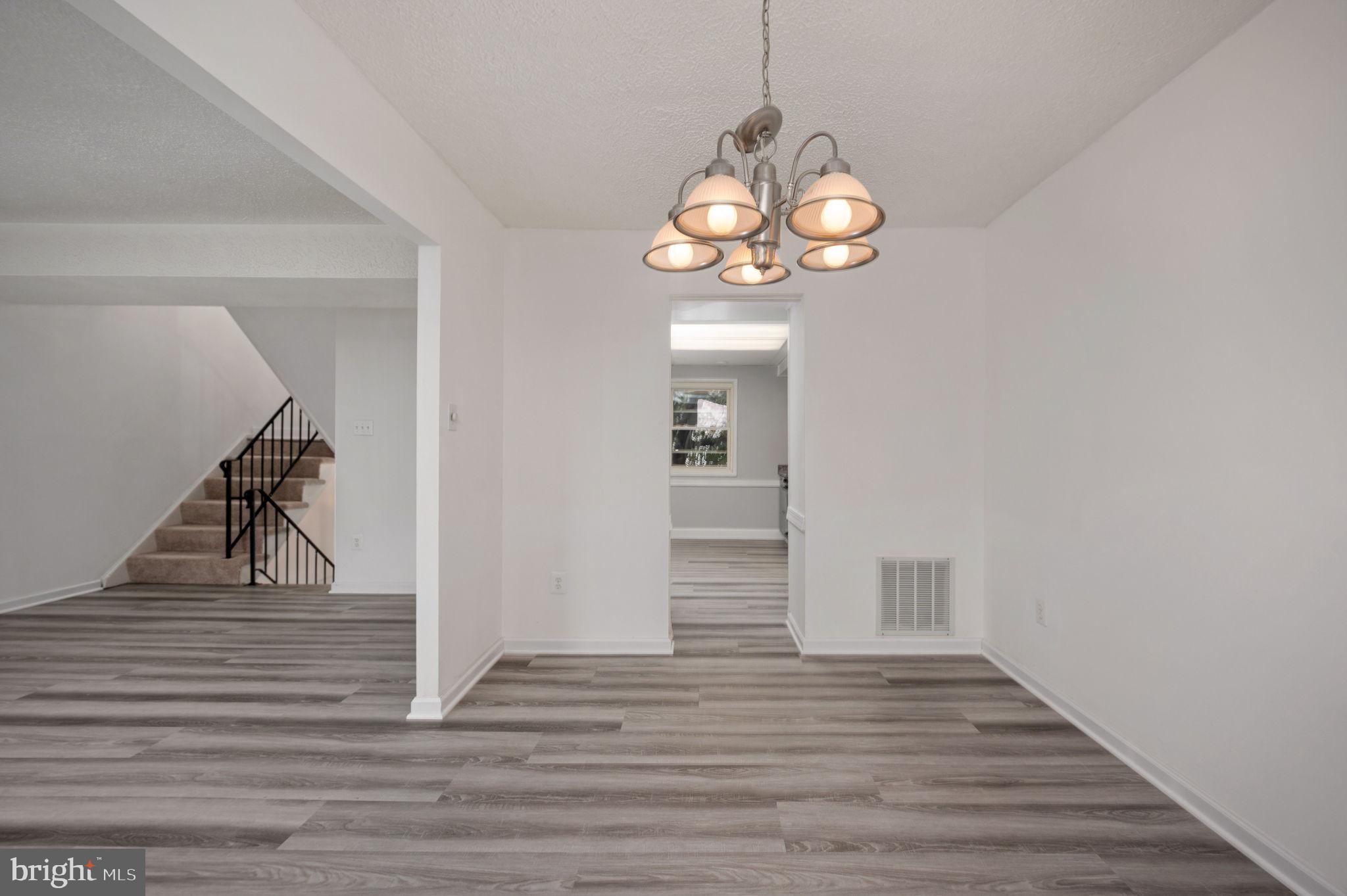 7514 Remington Road Manassas, VA 20109 - Photo 4 of 46 Gallery Image 4