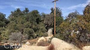 38700 Thomas Road Hemet, CA 92544 - Photo 18 of 30 Power to parcels.