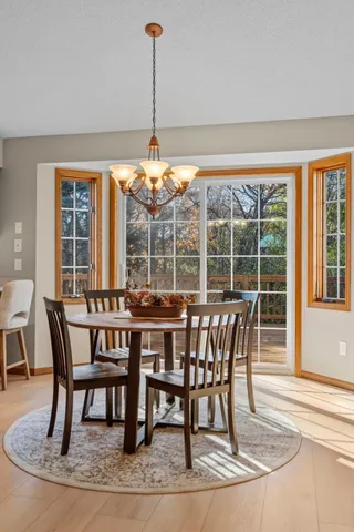 $499,900 | 1160 Autumn Drive, Woodbury, MN 55125