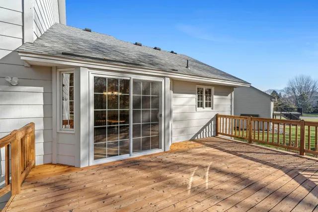 $499,900 | 1160 Autumn Drive, Woodbury, MN 55125