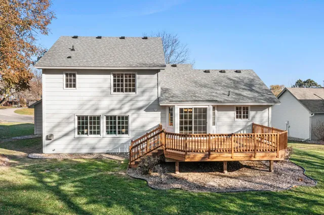 $499,900 | 1160 Autumn Drive, Woodbury, MN 55125