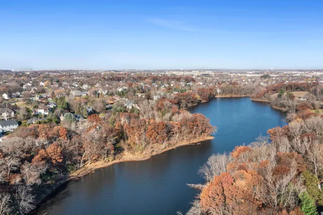 $499,900 | 1160 Autumn Drive, Woodbury, MN 55125