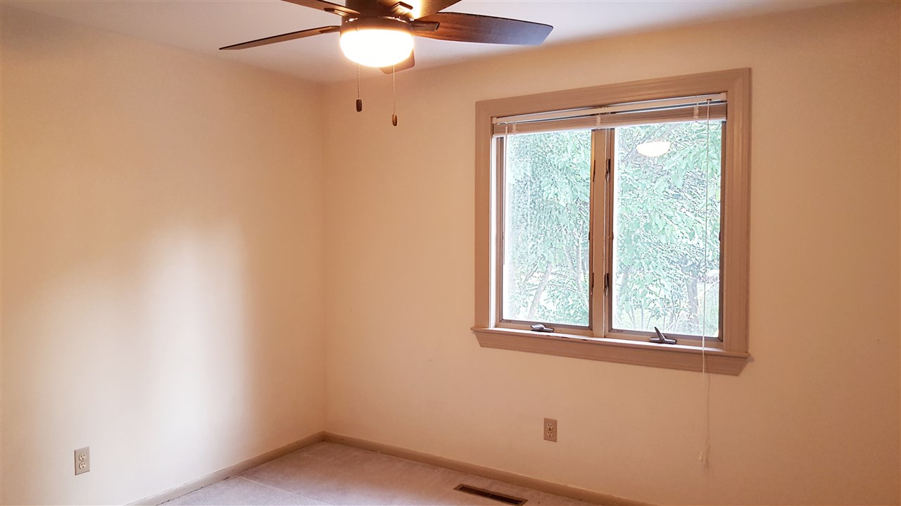 13090 Torrey Road Fenton, MI 48430 - Photo 29 of 52