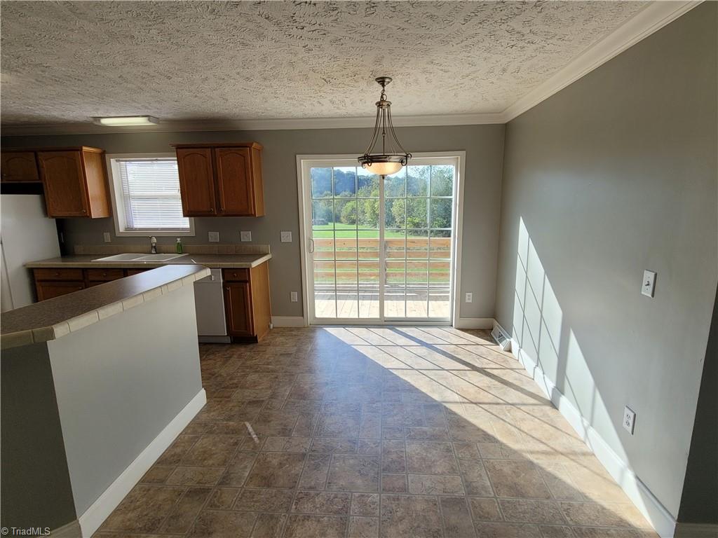 193 Arrowhead Road Mocksville, NC 27028 - Photo 19 of 40 Gallery Image 19