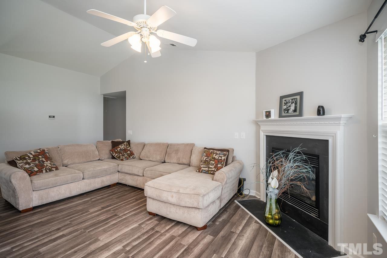 6021 Shelane Court Raleigh, NC 27610 - Photo 8 of 30