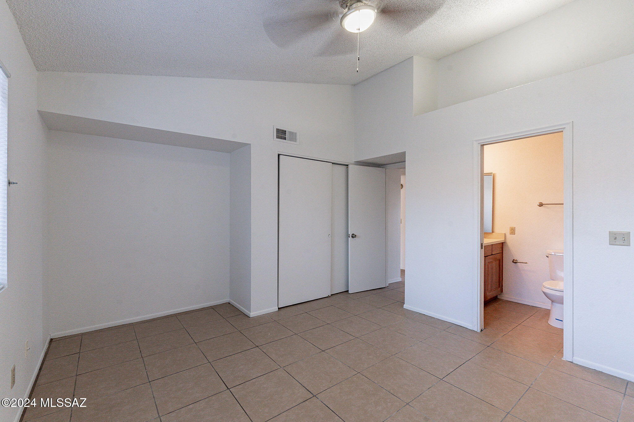 1712 Twin Ridge Road Tucson, AZ 85746 - Photo 18 of 29 Gallery Image 18