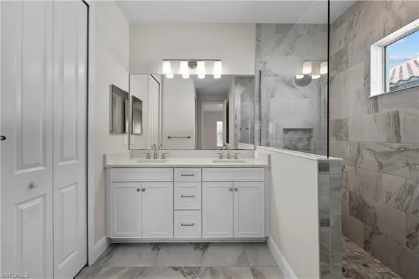 $2,800 | 4644 Centaurus Circle, Naples, FL 34120