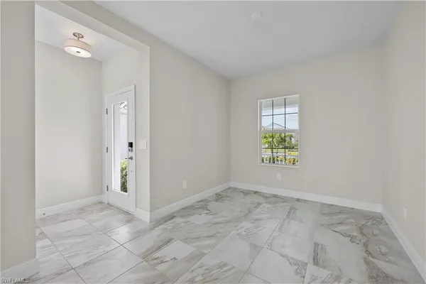 $2,800 | 4644 Centaurus Circle, Naples, FL 34120