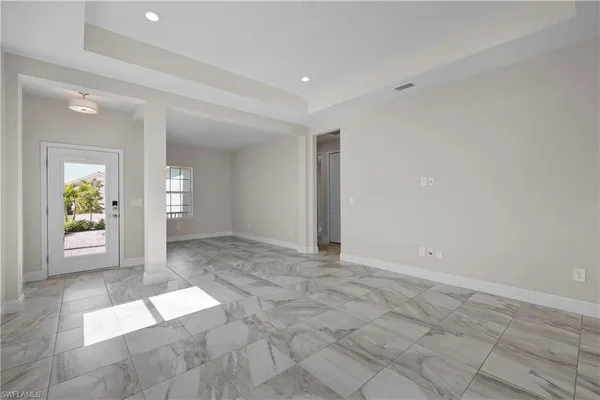 $2,800 | 4644 Centaurus Circle, Naples, FL 34120