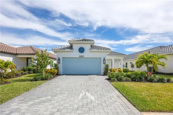 $2,800 | 4644 Centaurus Circle, Naples, FL 34120