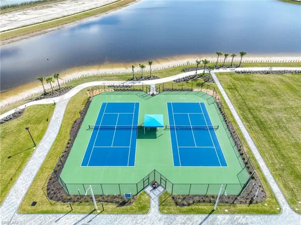 $2,800 | 4644 Centaurus Circle, Naples, FL 34120