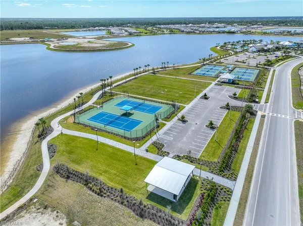 $2,800 | 4644 Centaurus Circle, Naples, FL 34120