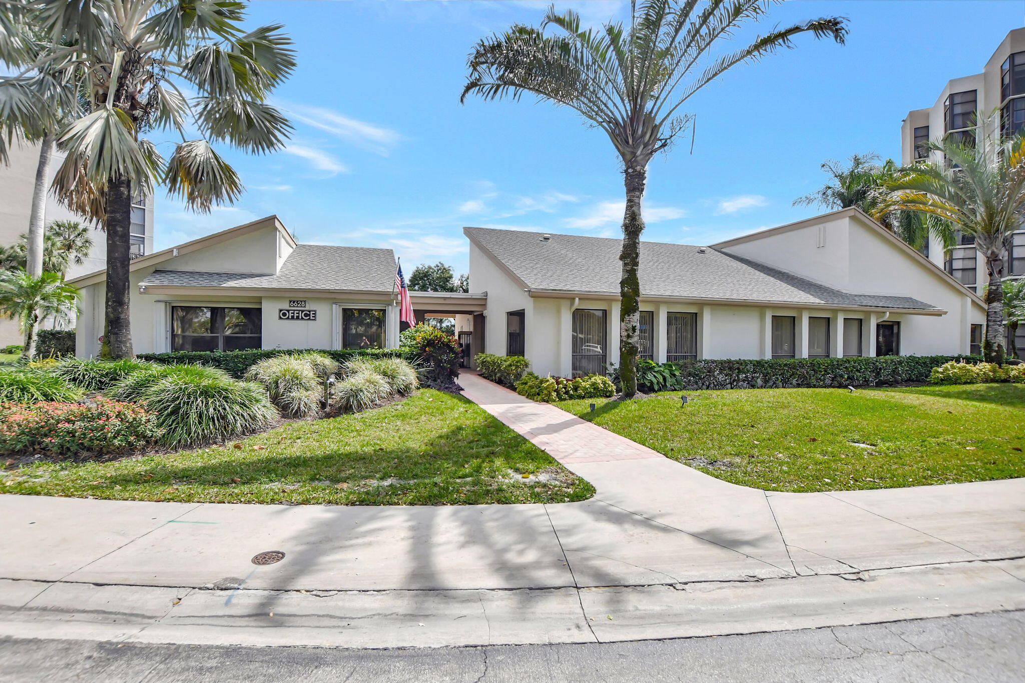 6562 Boca Del Mar Drive, Unit 326 Boca Raton, FL 33433 - Photo 20 of 25 74-web-or-mls-11_dsc_3186