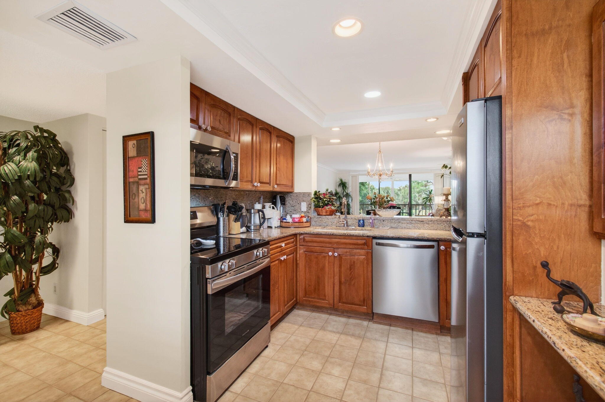 6562 Boca Del Mar Drive, Unit 326 Boca Raton, FL 33433 - Photo 2 of 25 30-web-or-mls-DSC_5885