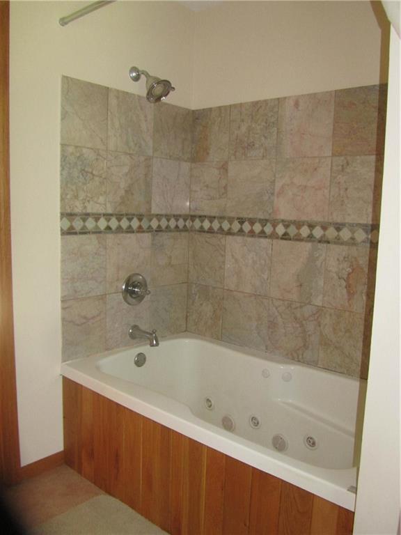 544 Diamond Road Grove City, PA 16127 - Photo 13 of 24