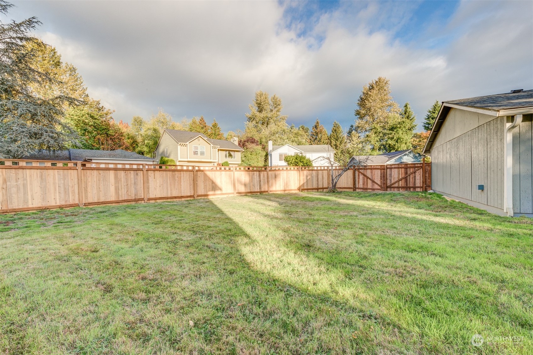 22319 18th Avenue Southeast Bothell, WA 98021 - Photo 33 of 34 a view of a backyard