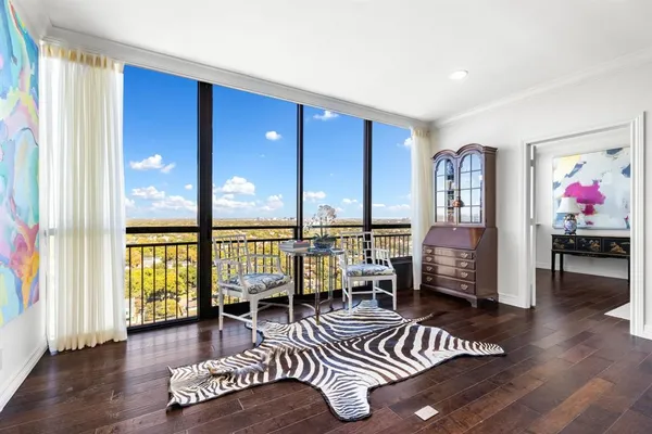 $449,000 | 6335 West Northwest Highway, Unit 2015, Dallas, TX 75225