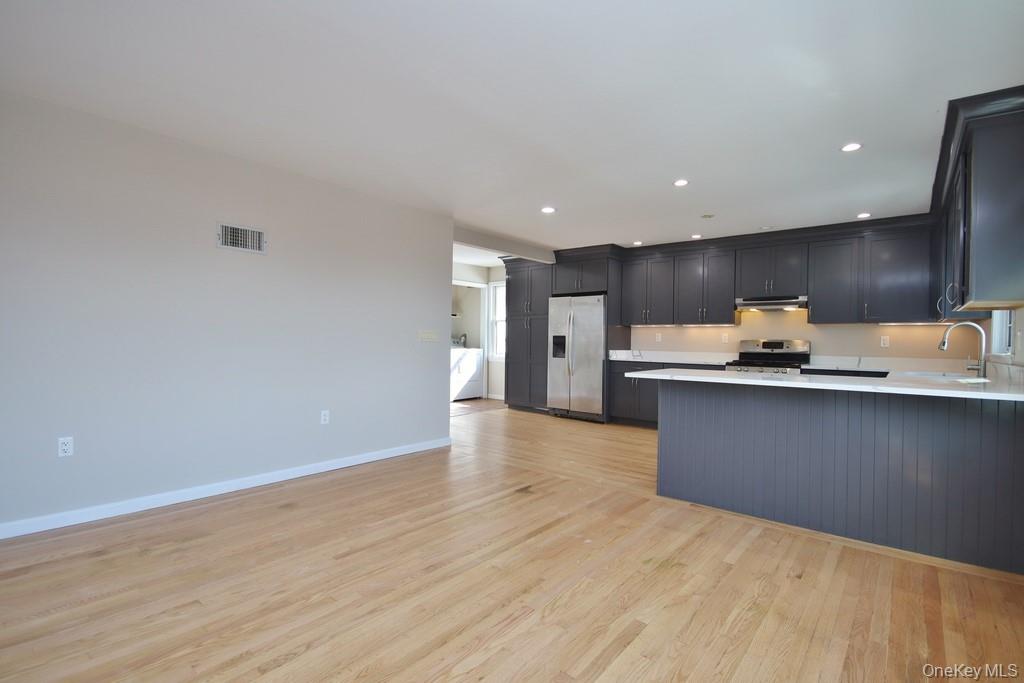 23 Robert Road Poughkeepsie, NY 12603 - Photo 14 of 40