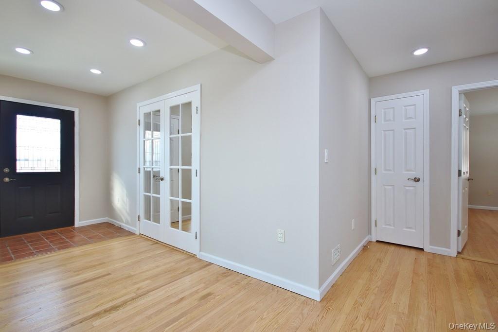 23 Robert Road Poughkeepsie, NY 12603 - Photo 16 of 40