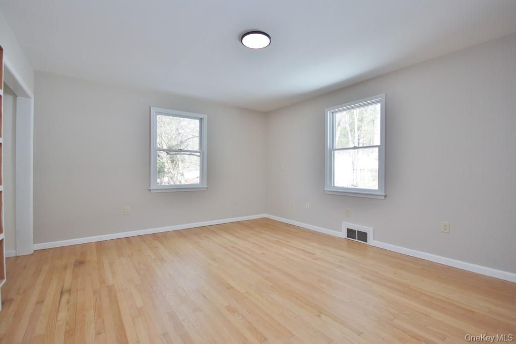 23 Robert Road Poughkeepsie, NY 12603 - Photo 22 of 40