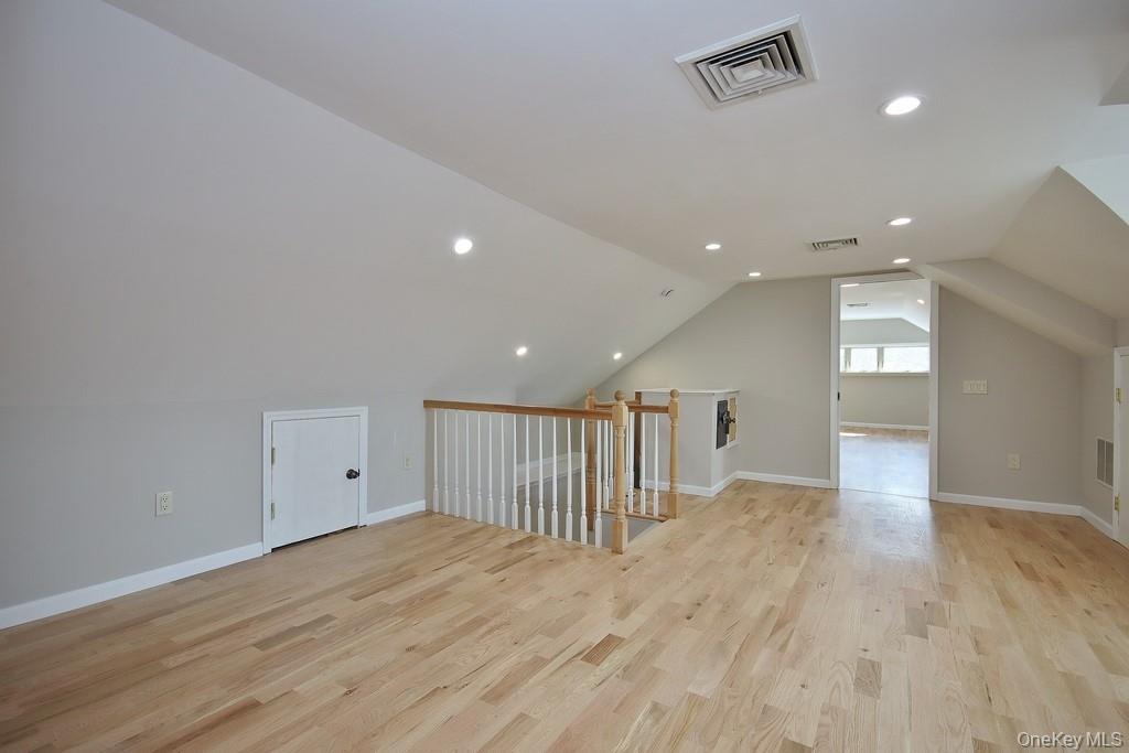 23 Robert Road Poughkeepsie, NY 12603 - Photo 27 of 40