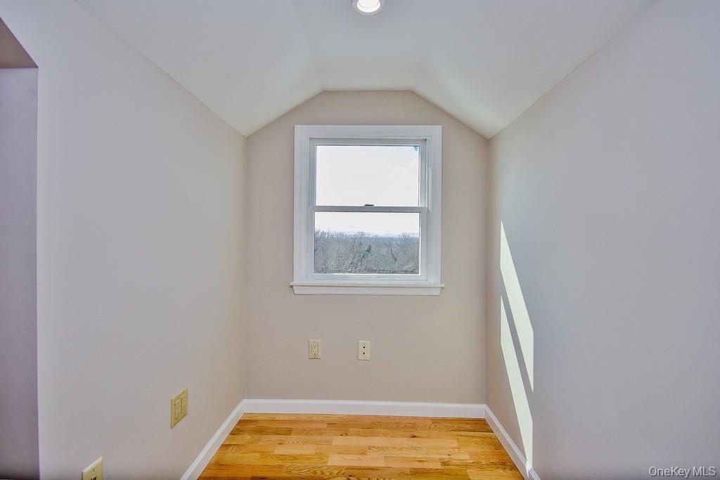 23 Robert Road Poughkeepsie, NY 12603 - Photo 28 of 40