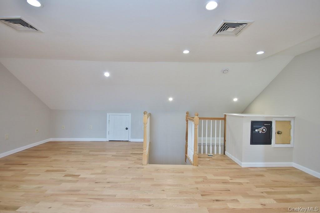 23 Robert Road Poughkeepsie, NY 12603 - Photo 29 of 40