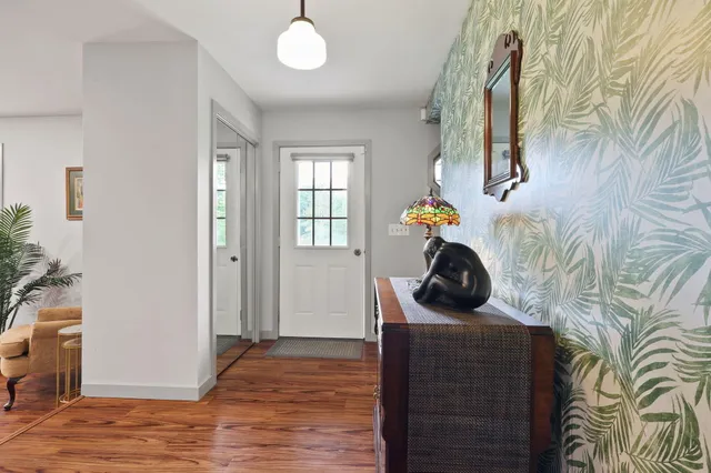 $595,000 | 127 Stoneleigh Drive, East Stroudsburg, PA 18301