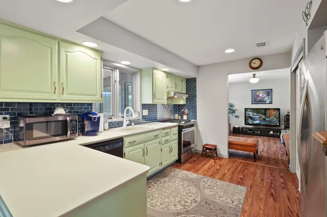 $595,000 | 127 Stoneleigh Drive, East Stroudsburg, PA 18301