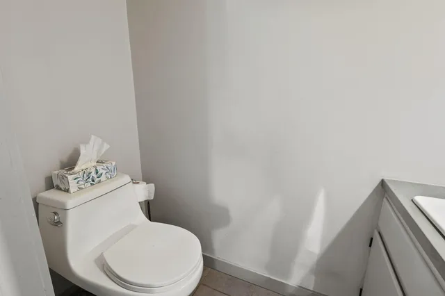 $595,000 | 127 Stoneleigh Drive, East Stroudsburg, PA 18301