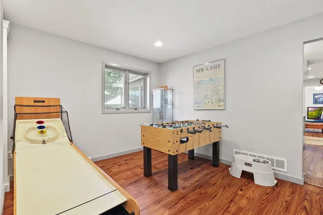 $595,000 | 127 Stoneleigh Drive, East Stroudsburg, PA 18301