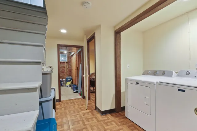 $595,000 | 127 Stoneleigh Drive, East Stroudsburg, PA 18301