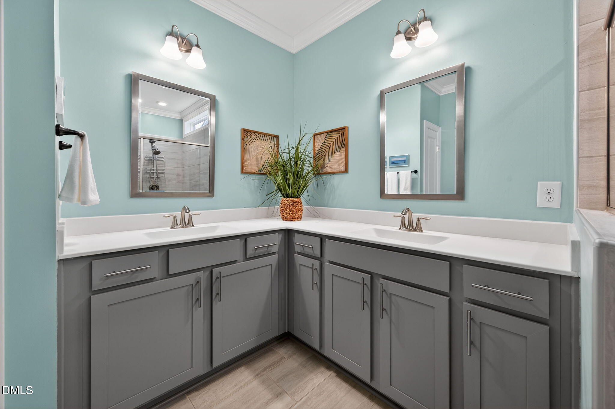 118 Mahogany Raleigh, NC 27610 - Photo 26 of 74 a bathroom with 2 sink and a mirror
