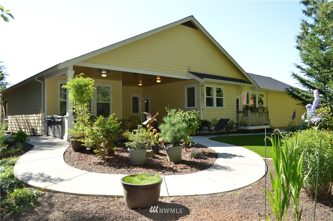 412 Barry Loop Mount Vernon, WA 98274 - Photo 2 of 25 Gallery Image 2