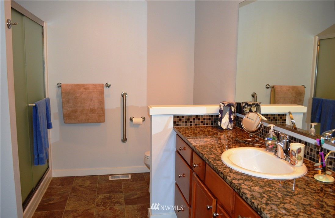 412 Barry Loop Mount Vernon, WA 98274 - Photo 15 of 25 Gallery Image 15