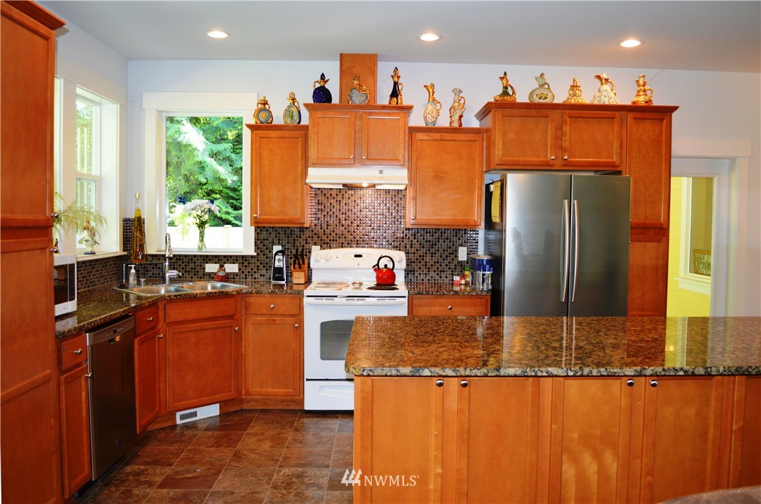 412 Barry Loop Mount Vernon, WA 98274 - Photo 7 of 25 Gallery Image 7