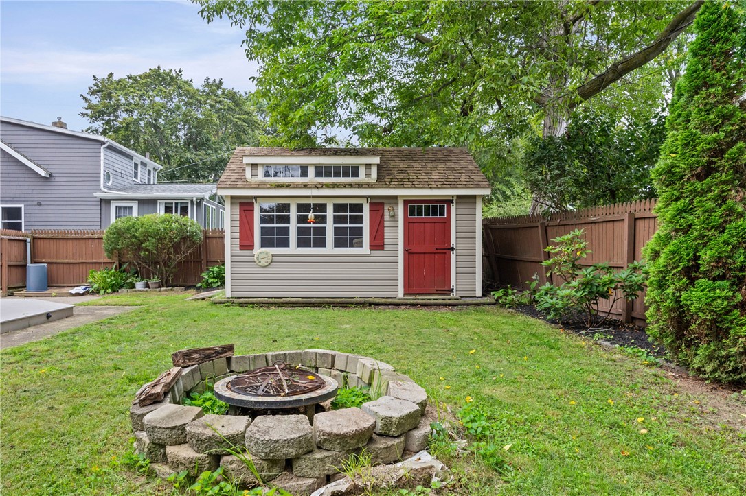 11 Seacliffe Road Irondequoit, NY 14622 - Photo 40 of 50 Gallery Image 40