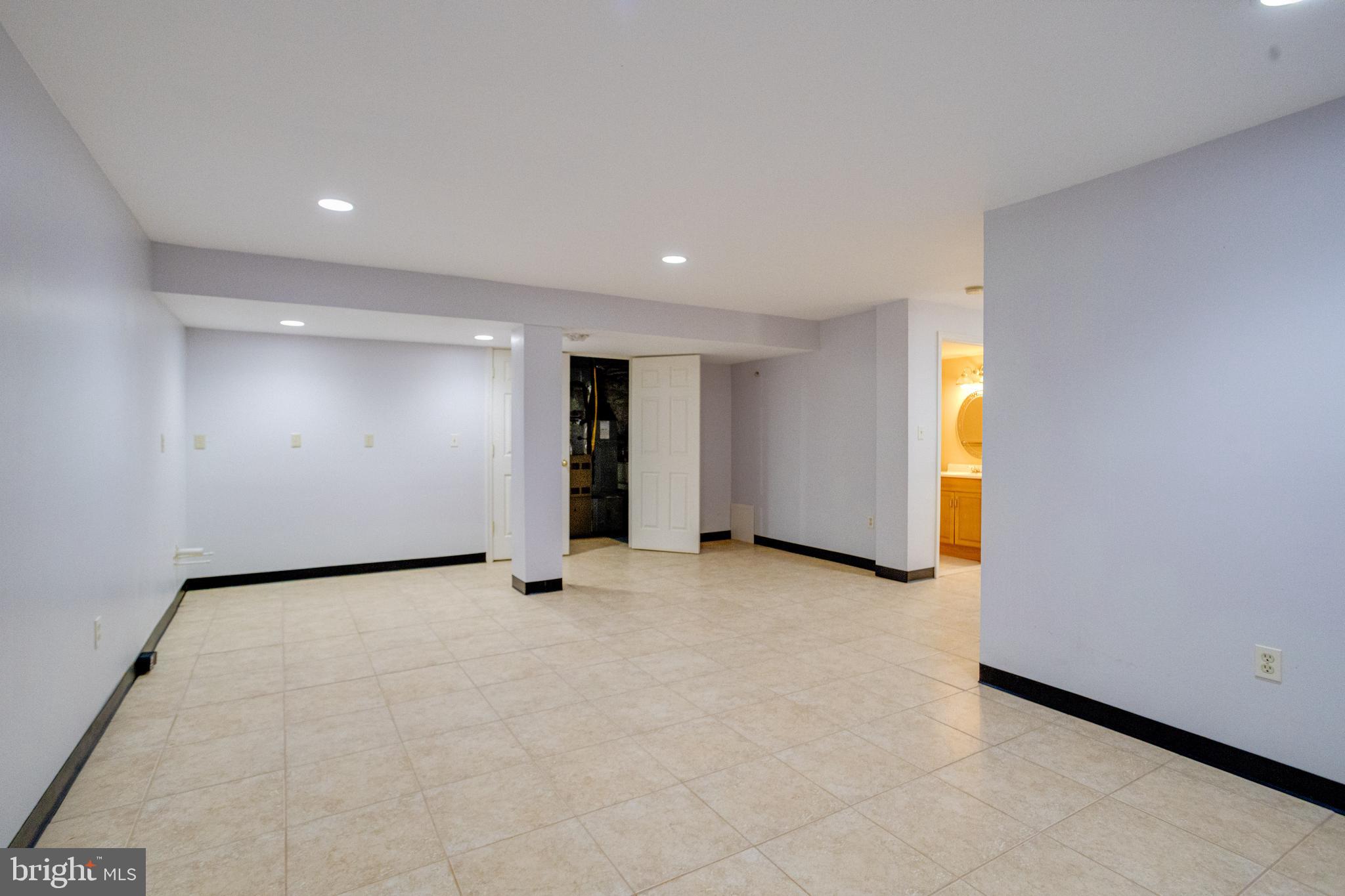 221 Seamaster Road Essex, MD 21221 - Photo 62 of 70
