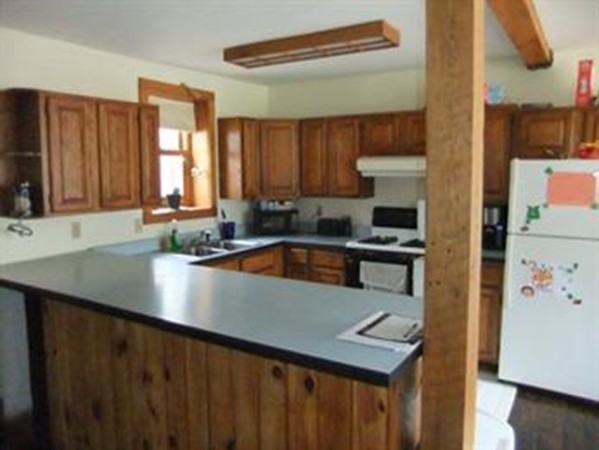 9 Davis Turn Road Wendell, MA 01379 - Photo 3 of 16 Gallery Image 3