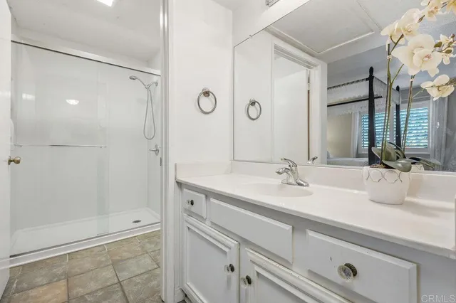 $510,000 | 1050 La Tortuga Drive, Unit 5, Vista, CA 92081