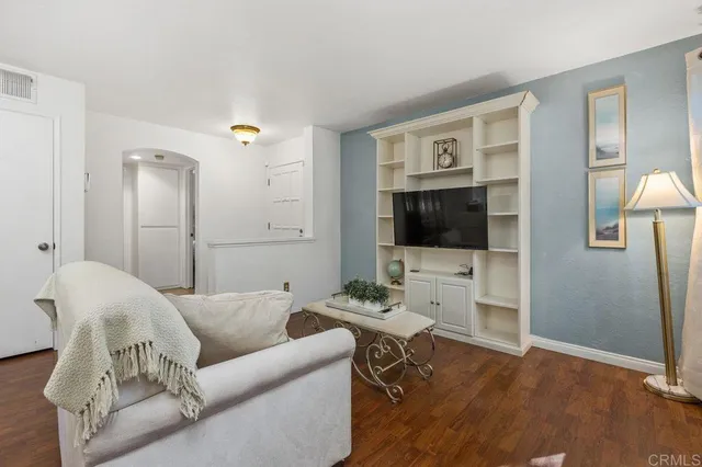 $510,000 | 1050 La Tortuga Drive, Unit 5, Vista, CA 92081