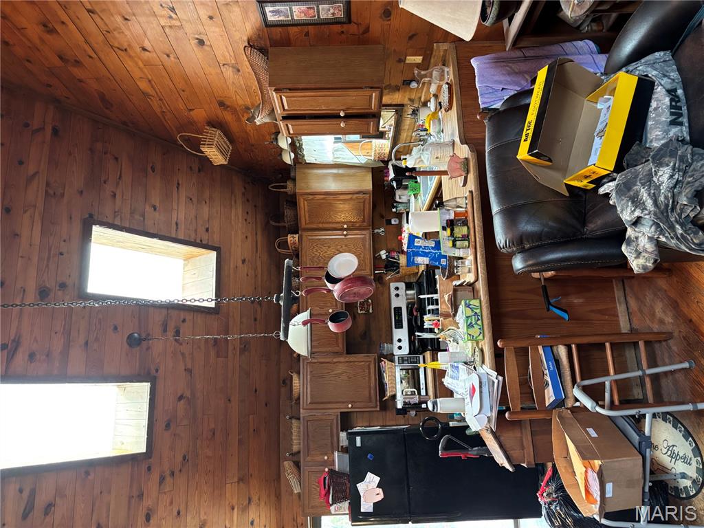 9740 Ridgecrest Drive Hillsboro, MO 63050 - Photo 2 of 51