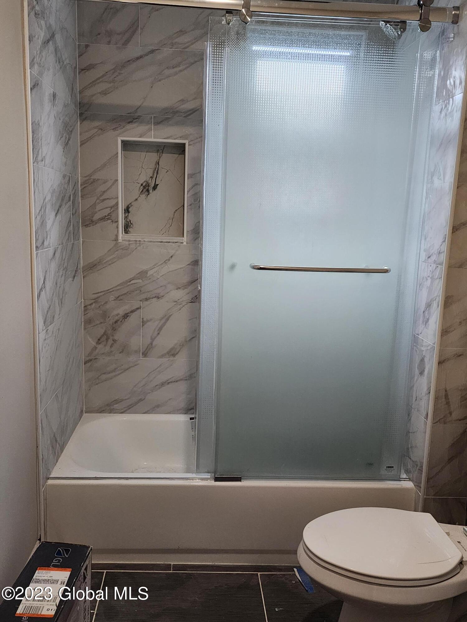 2706 Turner Avenue, Unit 2 Schenectady, NY 12306 - Photo 4 of 4 2706 Turner Ave - Bathroom