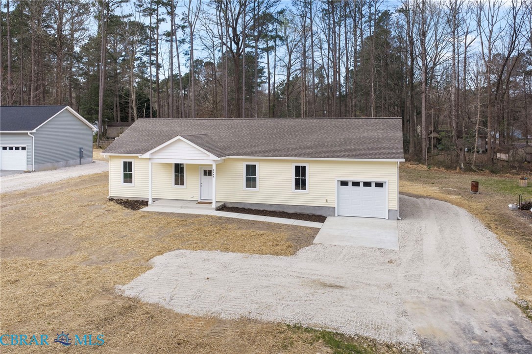 8986 Marlfield Road Gloucester, VA 23061 - Photo 7 of 34