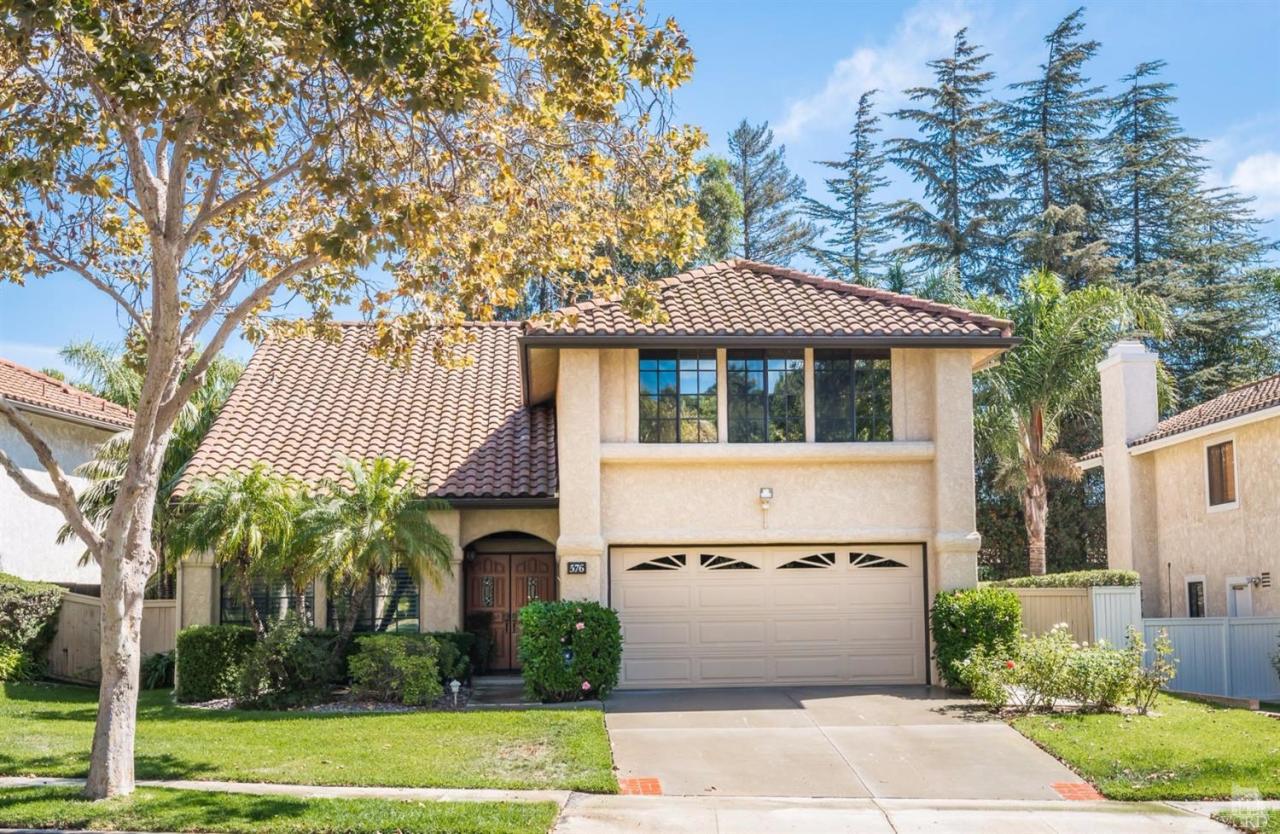 576 Fresh Meadows Road Simi Valley, CA 93065 - Photo 1 of 25 Primary Photo